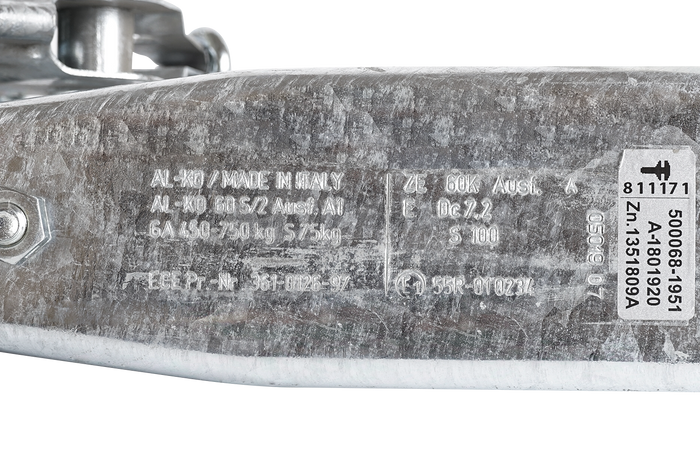 AL-KO 60S/2 ráfutószerkezet AK161 vonóhoroggal 750 kg-os pótkocsihoz, négyszögletes vonórúddal