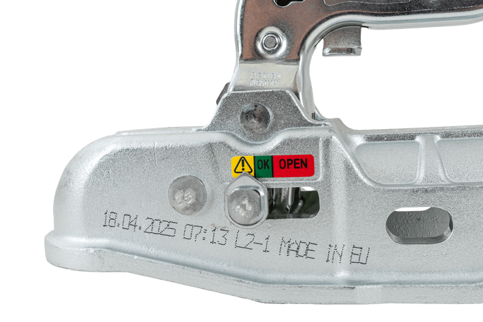 STEELPRESS BC-3000C-00-00 gömbfejes vonóhorog 3000 kg-os pótkocsihoz, 50 mm-es csővonórúddal, öntöttvas