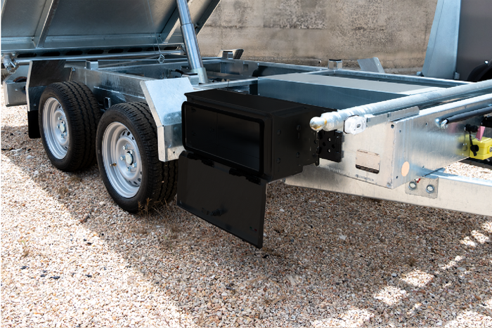 DAKEN 8Z3100 Z31 szerszámosláda 400x300x300mm 32l