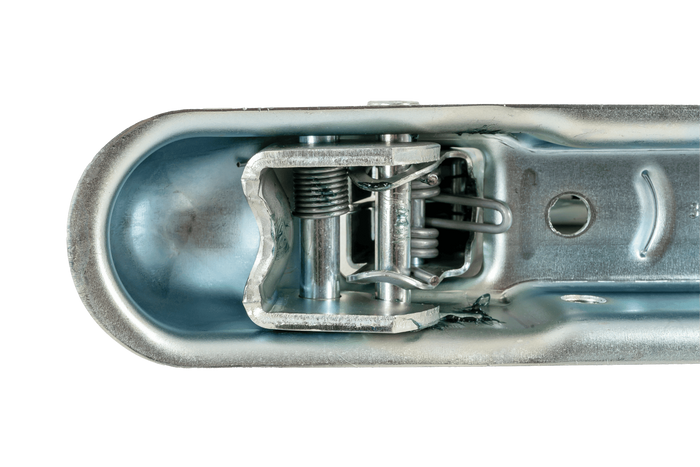 KNOTT K7.5-G gömbfejű vonóhorog 750 kg-os pótkocsihoz, 45 mm-es négyzet alakú vonórúddal